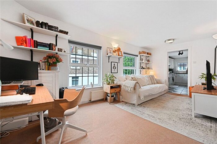 1 Bedroom Flat To Rent In Chepstow Road, London, W2