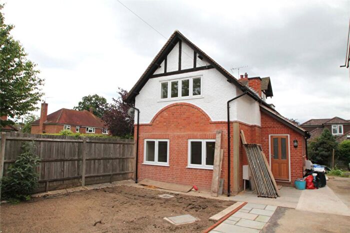3 Bedroom House To Rent In Green Drive, Wokingham, Berkshire, RG40