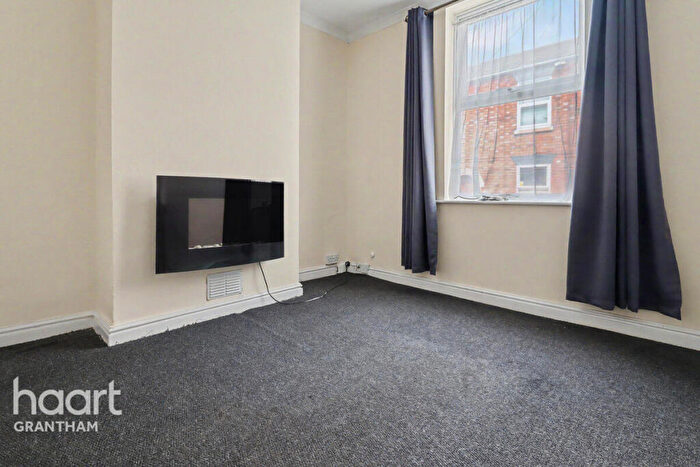 2 Bedroom Terraced House For Sale In Grantley Street, Grantham, NG31