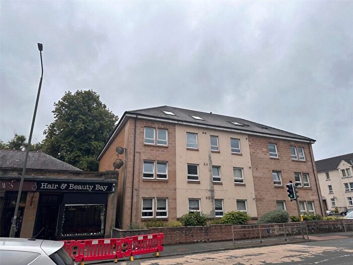 2 Bedroom Flat For Sale In Cardwell Road, Gourock, Inverclyde, PA19