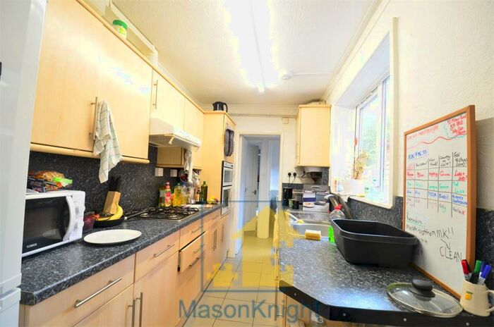 4 Bedroom Terraced House To Rent In Student Property - Selly Oak, Birmingham, B29