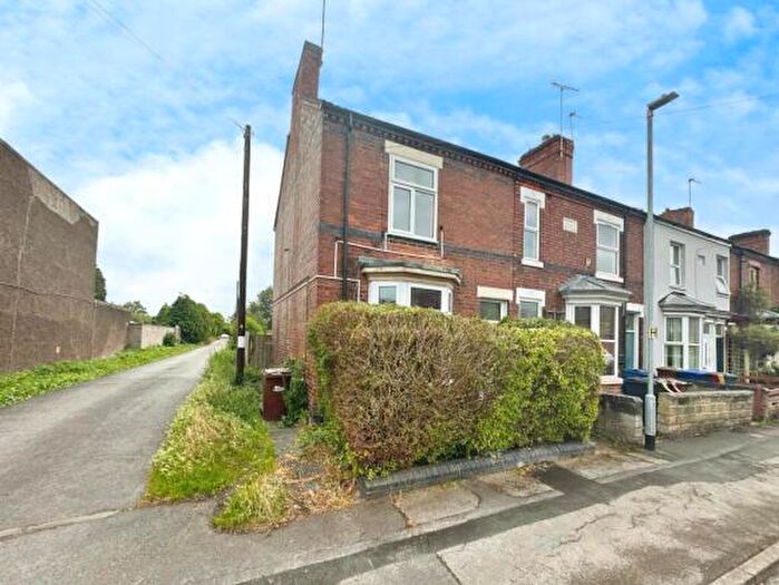 2 Bedroom End Of Terrace House For Sale In Blackpool Street, Burton-On-Trent, Staffordshire, DE14