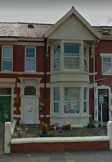 2 Bedroom Flat To Rent In Burlington Road, Blackpool, FY4