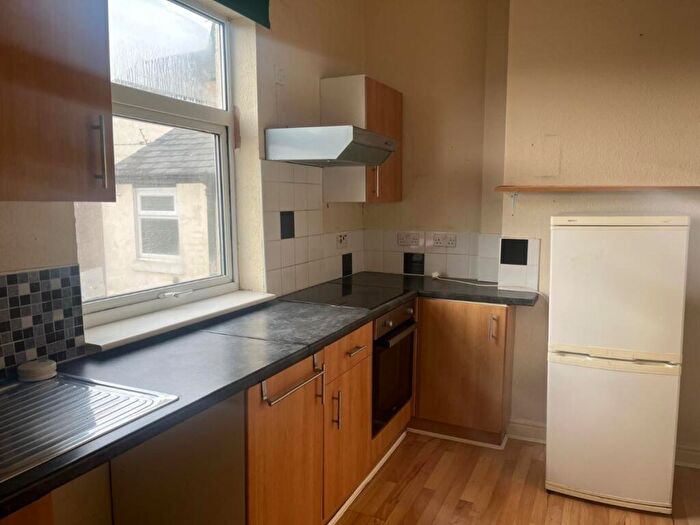 1 Bedroom Flat To Rent In Annesley Road, Hucknall, Nottingham, NG15