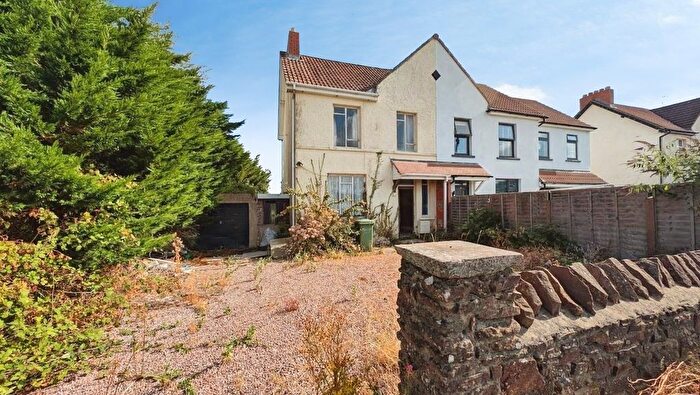 3 Bedroom Semi Detached House For Sale In Woodside Road, Coalpit Heath, BS36