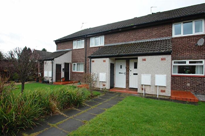 1 Bedroom House To Rent In Giffard Walk, Bramhall, SK7