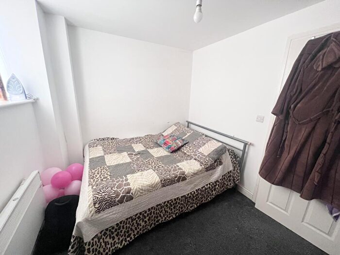 2 Bedroom Apartment To Rent In Kingswood House, Nottingham, NG5