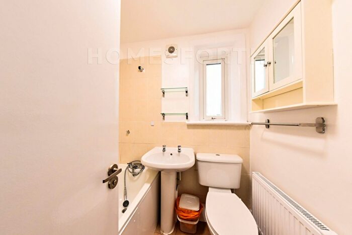 1 Bedroom Flat For Sale In Malvern Road, Maida Vale, NW6