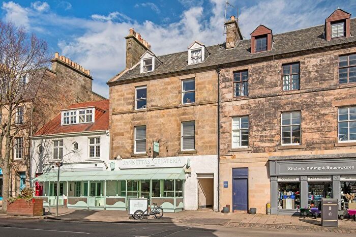 1 Bedroom Flat For Sale In South Street, St Andrews, KY16