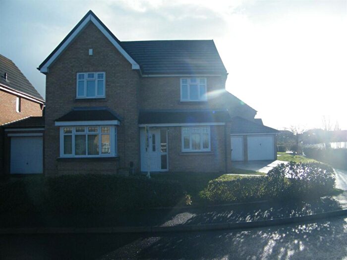 4 Bedroom Detached House To Rent In Devoke Road, Wythenshawe, M22