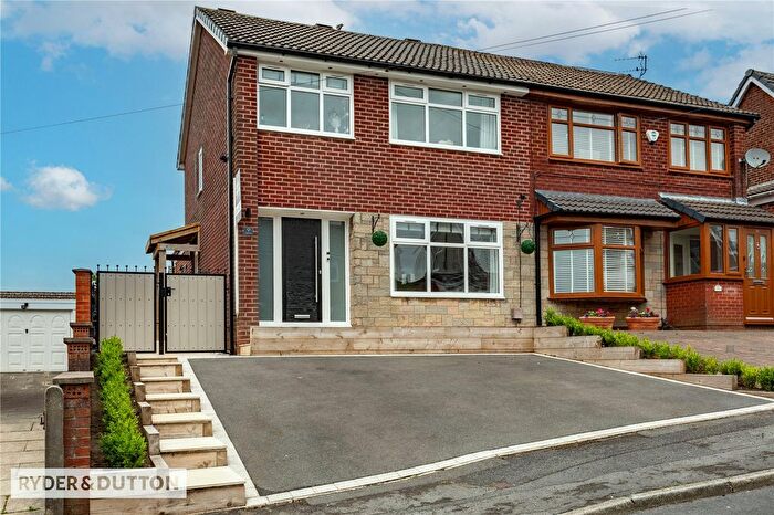 3 Bedroom Semi-Detached House For Sale In Highlands, Smithybridge, Littleborough, Greater Manchester, OL15