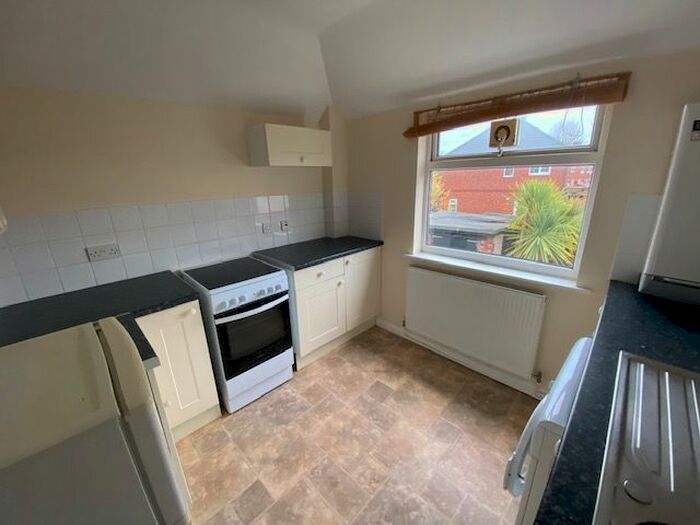 1 Bedroom Flat To Rent In Constantine Avenue, York YO10
