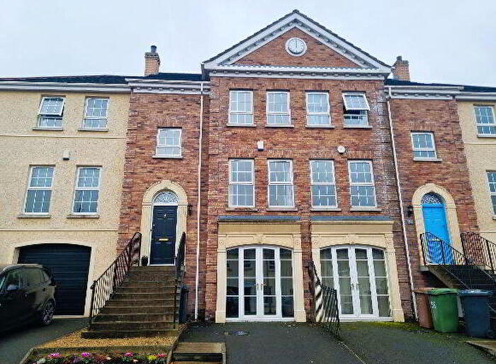4 Bedroom Terrace House For Sale In Bishopshill, Dromore, BT25