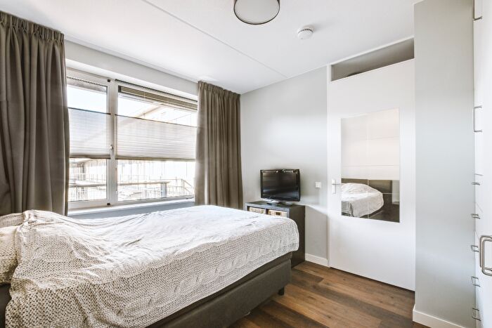 1 Bedroom Apartment For Sale In Prospect Road, St. Albans, Hertfordshire, AL1