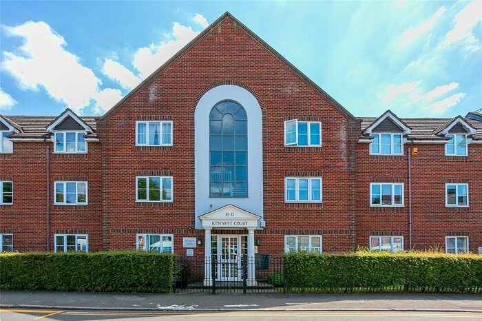 2 Bedroom Flat To Rent In Whippendell Road, Watford, Hertfordshire, WD18
