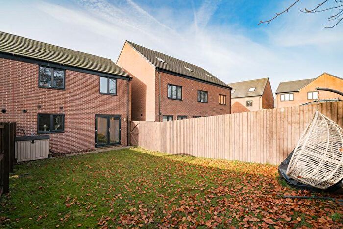 3 Bedroom Semi-Detached House For Sale In Warwick Crescent, Buckshaw Village, PR7