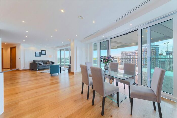 3 Bedroom Flat To Rent In Arena Tower, Crossharbour Plaza, London, E14