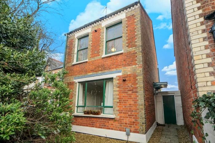 2 Bedroom End Of Terrace House To Rent In Oxford Road, East Oxford, OX4