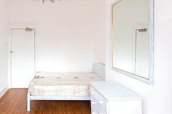 Apartment To Rent In Crouch End Hill, Crouch End, London, N8