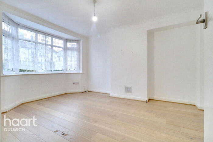 3 Bedroom End Of Terrace House To Rent In Waite Davies Road, London, SE12