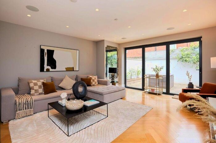 5 Bedroom Semi-Detached House To Rent In Charlbert Street, St John's Wood, London, NW8