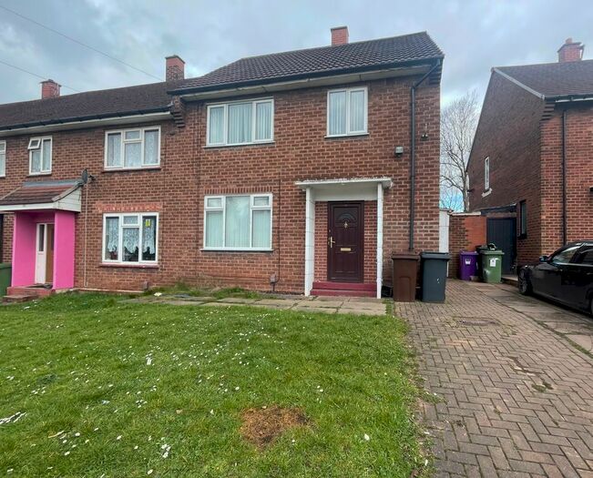 3 Bedroom Property To Rent In Ruskin Road, Wolverhampton, WV10