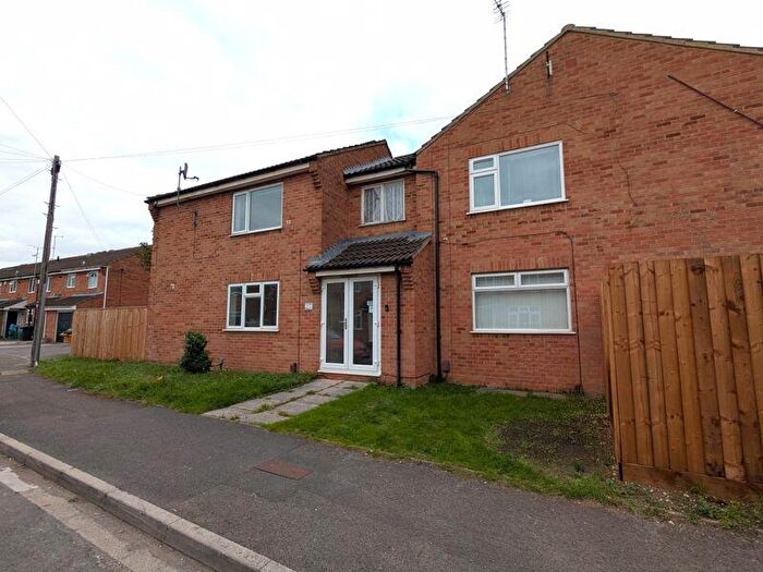 1 Bedroom Flat To Rent In Leven Close, Gloucester, GL2