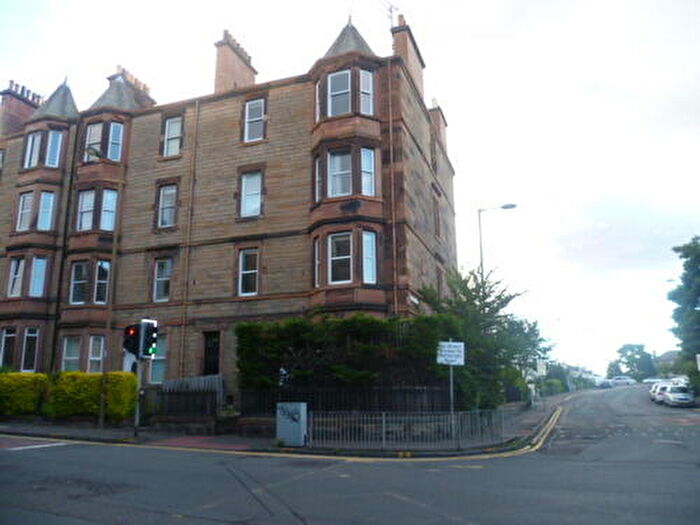 3 Bedroom Flat To Rent In Dalkeith Road, Edinburgh, EH16