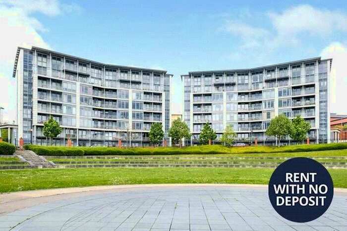 2 Bedroom Flat To Rent In Langley Walk, Birmingham, West Midlands, B15