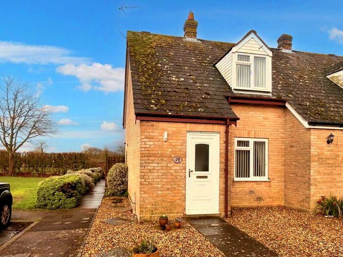 2 Bedroom End Of Terrace House For Sale In Roman Fields, Woolpit, IP30