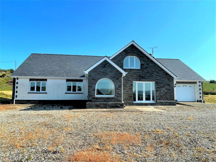 6 Bedroom Bungalow To Rent In Swyddffynnon, Ystrad Meurig, Ceredigion, SY25