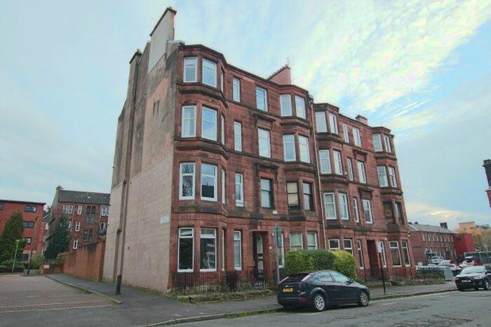 2 Bedroom Flat To Rent In Avenuepark Street, Glasgow, G20