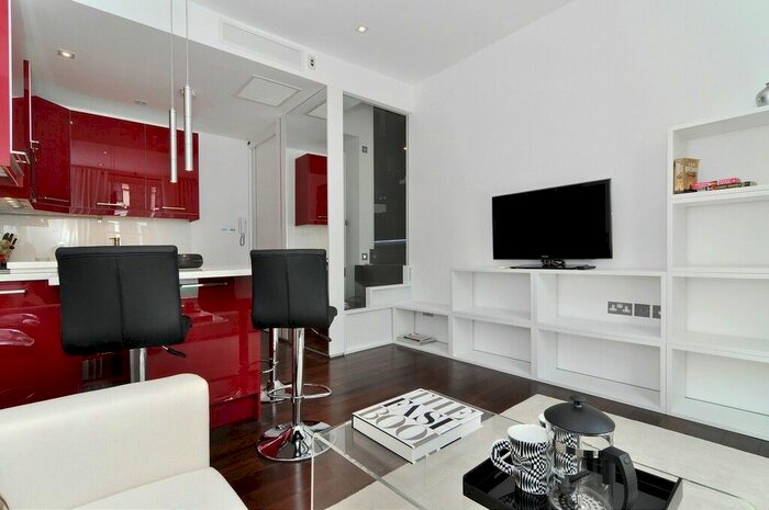 2 Bedroom Flat To Rent In Craven Road, Paddington, W2