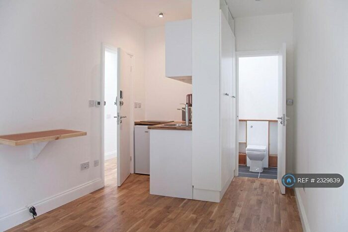 Studio To Rent In Mercia Grove, London, SE13