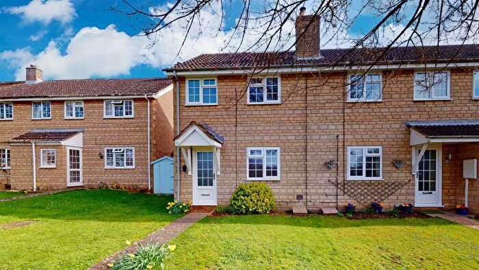 2 Bedroom End Of Terrace House To Rent In Pinfold Close, South Luffenham, LE15