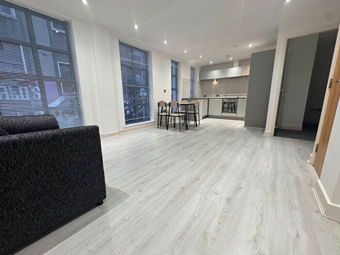 1 Bedroom Flat To Rent In Old Lenton Street, Nottingham, Nottinghamshire, NG1