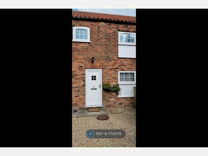 2 Bedroom Flat To Rent In College Close, Wainfleet, PE24