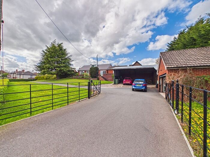 4 Bedroom Detached House For Sale In Newcastle Road, Market Drayton, Shropshire, TF9