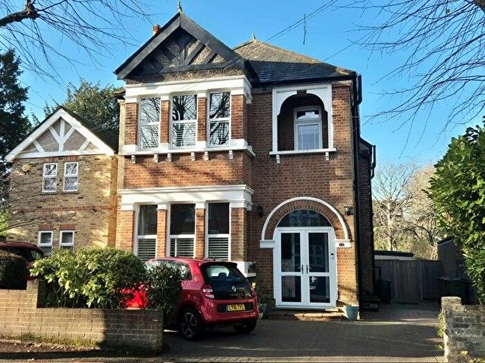 5 Bedroom Detached House For Sale In Onslow Gardens, South Wallington, SM6