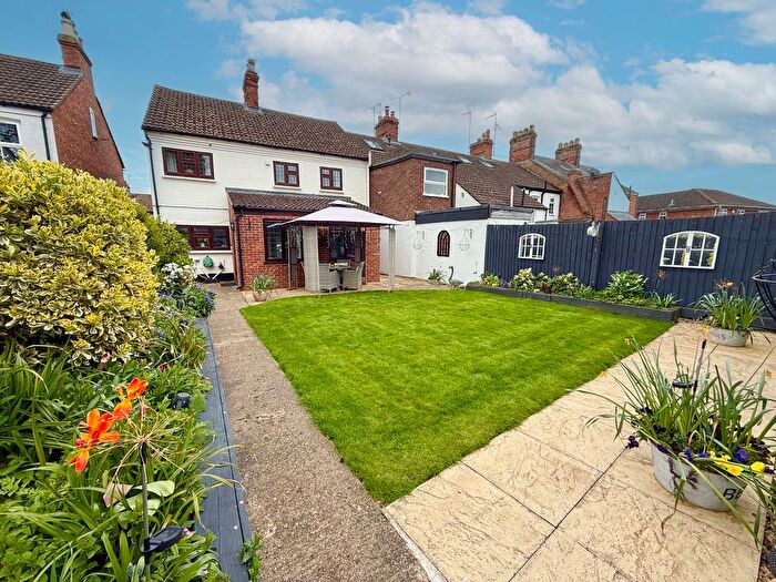 4 Bedroom Cottage For Sale In George Street, Wing, LU7