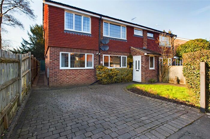 5 Bedroom Semi-Detached House For Sale In Riverside, Forest Row, East Sussex, RH18