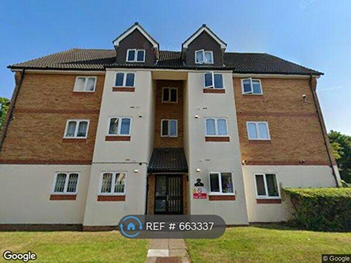 2 Bedroom Flat To Rent In Hartley Court, Mitcham, CR4