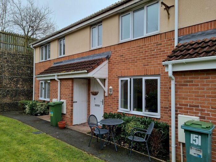 2 Bedroom Terraced House To Rent In Carrfield, Hyde, Greater Manchester, SK14