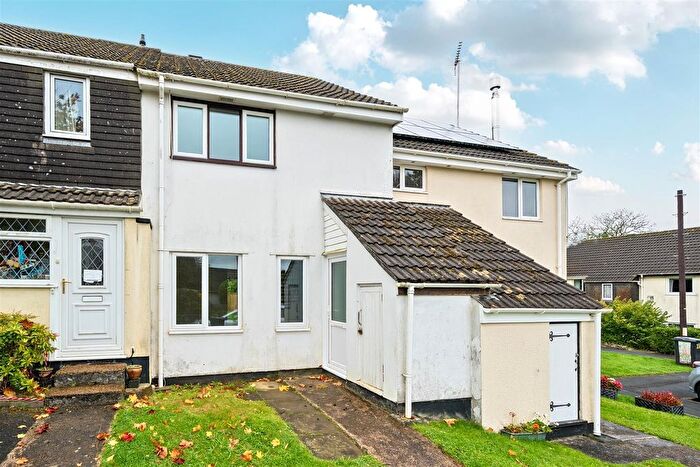 3 Bedroom Terraced House For Sale In Elizabeth Close, Ivybridge, PL21