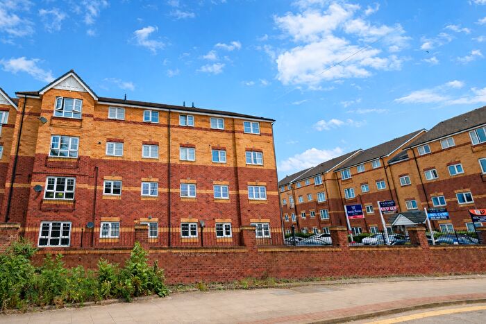 2 Bedroom Flat To Rent In Little Bolton Terrace, Manchester, Greater Manchester, M5