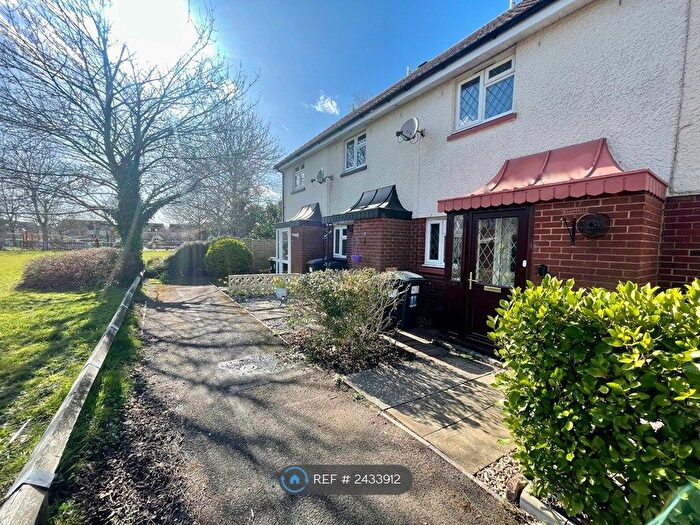 2 Bedroom Terraced House To Rent In Stinsford Close, Bournemouth, BH9