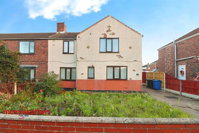 4 Bedroom Semi Detached House For Sale In Leslie Avenue, Conisbrough, Doncaster, DN12