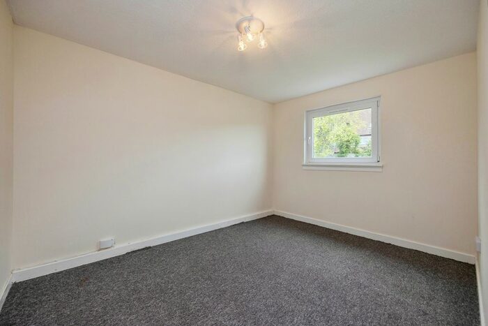 2 Bedroom Flat For Sale In Hobart Street, Livingston, West Lothian, EH54