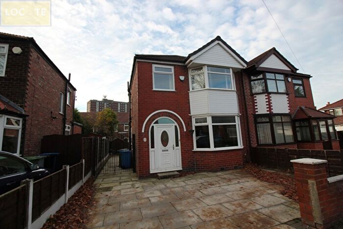 3 Bedroom Semi-Detached House For Sale In Audley Avenue, Stretford, M32
