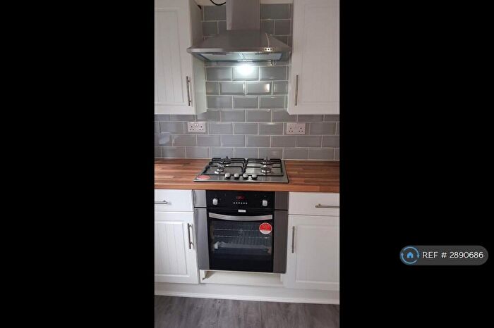 4 Bedroom End Of Terrace House To Rent In Frodsham Street, Hull, HU9